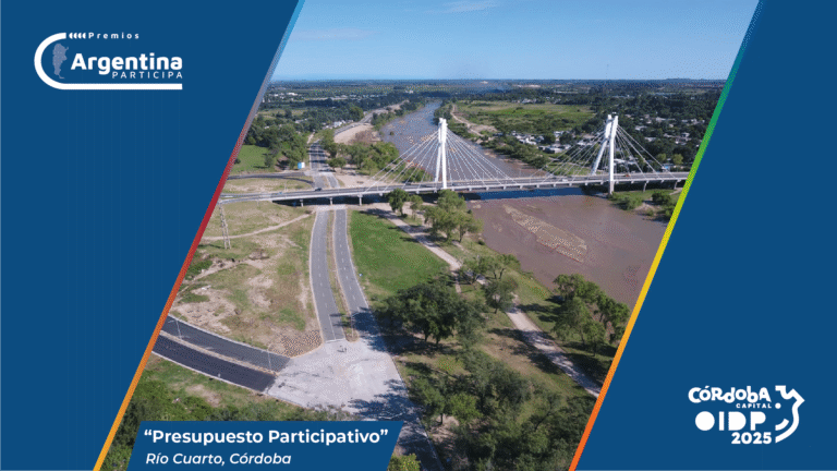 Es un Programa Municipal de participación ciudadana, creado a través de la ordenanza de 2016, que involucra activamente a vecinos/as, jóvenes e instituciones de la ciudad en la definición de los destinos de buena parte de los recursos públicos del Estado Municipal. Tiene como objetivo poner en funcionamiento e implementar mecanismos democráticos de participación ciudadana en Río Cuarto; promover espacios participativos y de articulación que posibiliten a diferentes actores individuales, comunitarios y/o institucionales fortalecer sus vínculos y coordinar iniciativas conjuntas de desarrollo e impulsar la construcción de una cultura ciudadana que valore la participación y la pertenencia al Estado Municipal.                                           Los números del Presupuesto Participativo Río Cuarto son realmente impresionantes. En las últimas ocho ediciones, de 2016 a la fecha: 5.046 Propuestas Presentadas, 301 Proyectos Ganadores, 281 Proyectos Ejecutados, 90.501 Personas que Votaron, 35.181 Jóvenes que Votaron.